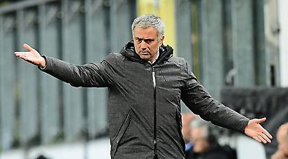 Μουρίνιο: «Αν ήμουν αμυντικός, θα ήμουν έξαλλος σήμερα»