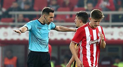 Αυτά έγραψε στο φύλλο αγώνα του Ολυμπιακός-ΑΕΚ ο Παπαπέτρου (pic)