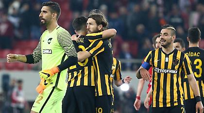 Τσακίρης: «Γίνονται τέτοια πράγματα στο Καραϊσκάκη. Ένα σκαλί πάνω από Oλυμπιακό η ΑΕΚ» (audio)