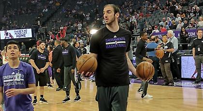 Αποθέωσε τους φιλάθλους των Κίνγκς ο Κουφός (pic)