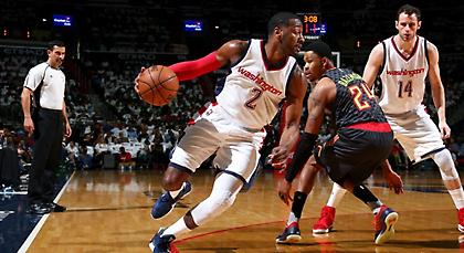 Έπεσαν σε… τοίχο οι Χοκς!