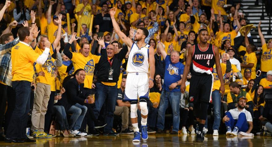 Κάρι, σε βλέπουνε… (video)