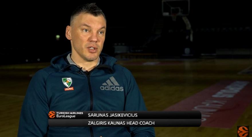 Ο «Σάρας» βλέπει Ολυμπιακό στο Final Four, αλλά δεν ξέρει για το ΠΑΟ-Φενέρ (video)