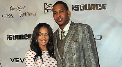 Άφησε έγκυο χορεύτρια και χωρίζει ο Καρμέλο