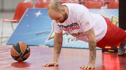 Κλικ από την προπόνηση του Ολυμπιακού