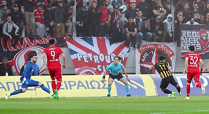 Ο Ολυμπιακός κάνει δύσκολη τη ζωή του και αν δεν αλλάξει…