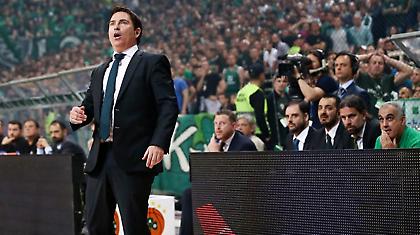 Πασκουάλ: «Δεν κάναμε ούτε τα στοιχειώδη. Παραλύσαμε...»