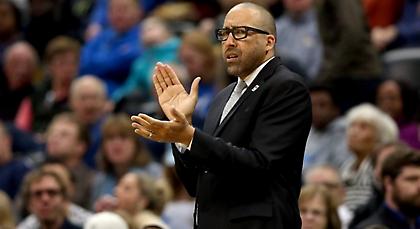 Πρόστιμο στον προπονητή των Γκρίζλις για το σχόλιο στους διαιτητές