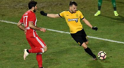 Ένα μήνα εκτός ο Τσουμάνης