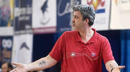 Οικονόμου: «Ενωμένοι για το 3/3, στο τέλος το ταμείο»