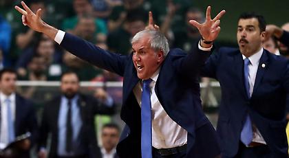 Ο Ζοτς που κρίνει τη σειρά και το «πράσινο» πρέπει…