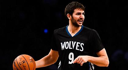 Ρούμπιο: «Ο Γιούλ παίζει στο ίδιο επίπεδο με τον Κάρι»