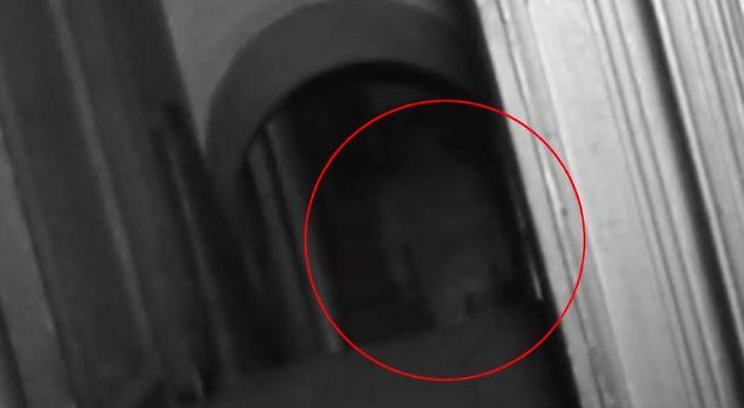 «Έπιασε» φάντασμα η κάμερα τηλεοπτικής σειράς!  (video)