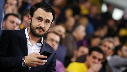 Καρυπίδης: «Κάλυπτα και εγώ τους παίκτες της Λαμίας όπως ο… Κατσουράνης»! (pic)