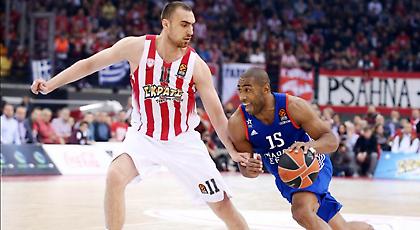 Όλα καλά με Μιλουτίνοφ