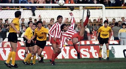 Μόλις μία νίκη μπροστά η ΑΕΚ από τον Ολυμπιακό