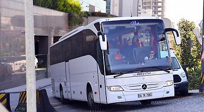 Έφτασε ο Παναθηναϊκός – Αγωνία για τη συνάντηση με Πασκουάλ