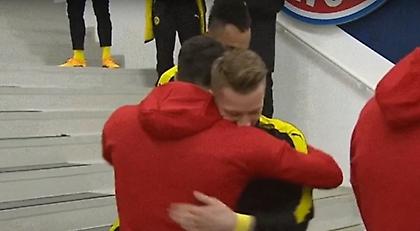 Ο φοβερός χαιρετισμός των αντιπάλων Λεβαντόφσκι και Ρόις (video)