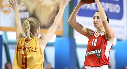 Πλήγμα για Ολυμπιακό και Εθνική με Δημητράκου