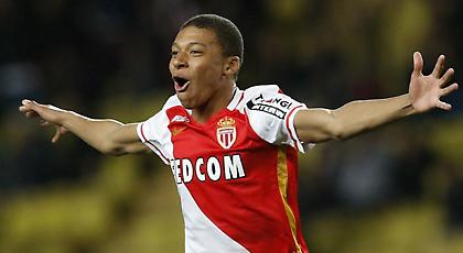 «Μόνο τέσσερις ομάδες μπορούν να αγοράσουν τον Εμπαπέ»