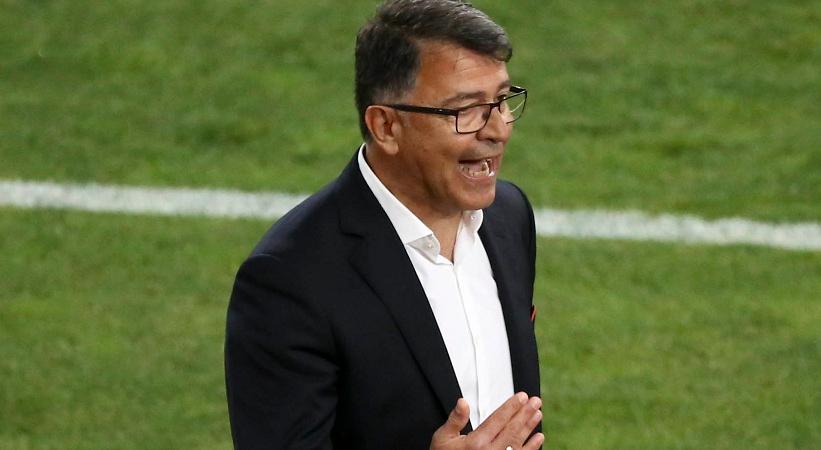 Λεμονής σε παίκτες: «Οφείλουμε να κλείσουμε τη σεζόν ως Ολυμπιακός»!