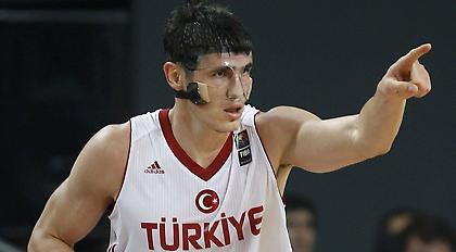 Ανοιχτό του Ιλιασόβα για Ευρωμπάσκετ