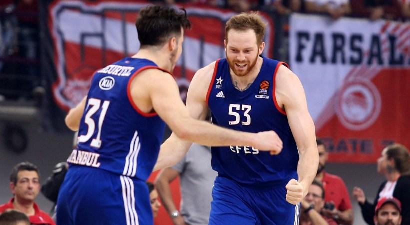 Κερκ: «Να επιστρέψουμε με νίκη στην Κωνσταντινούπολη»