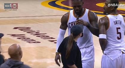 Διάλειμμα για… μπίρα εν ώρα αγώνα από Λεμπρόν (video)