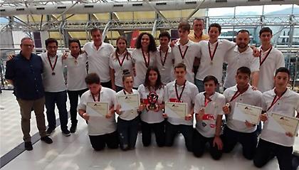 To Λύκειο Φιλοθέης πρώτο στο F1 in Schools!