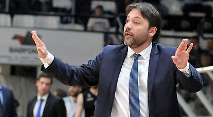 Ανανέωσε με το Λαύριο ο Σερέλης