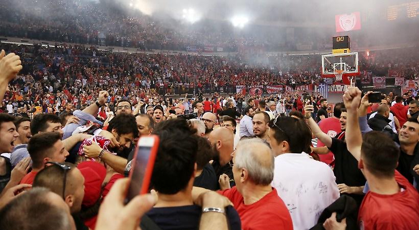 Τρελάθηκε και ο Λιάγκας με την πρόκριση του Ολυμπιακού (video)