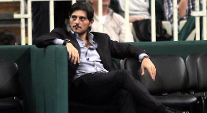 Γιαννακόπουλος σε Κουφό: «Δεν βαρέθηκες το ΝΒΑ;»