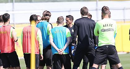 Χιμένεθ στους παίκτες: «Δείξτε πόσο το θέλετε»