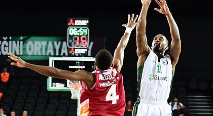 «Καθάρισε» τη Γαλατά και… αγκάλιασε την τετράδα η Νταρουσάφακα