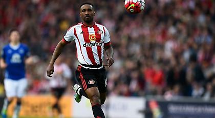 Μπόρνμουθ και Γουέστ Χαμ για Ντεφόε