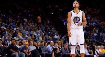 Το τερμάτισε ο Κάρι: Πέντε σερί τρίποντα από το κέντρο (video)