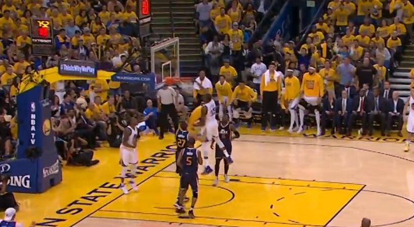 Show time από Γουόριορς στην κορυφή του Top 5 (video)