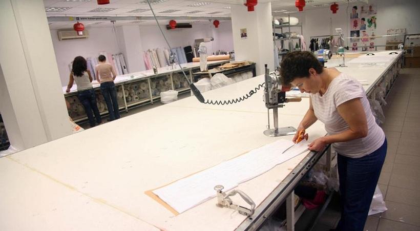 Αύξηση εσόδων μέσω μείωσης ανεργίας αντί περικοπής συντάξεων