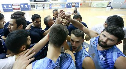 Παπαμακάριος: «Σεβόμαστε, αλλά δεν φοβόμαστε τον Πανιώνιο»