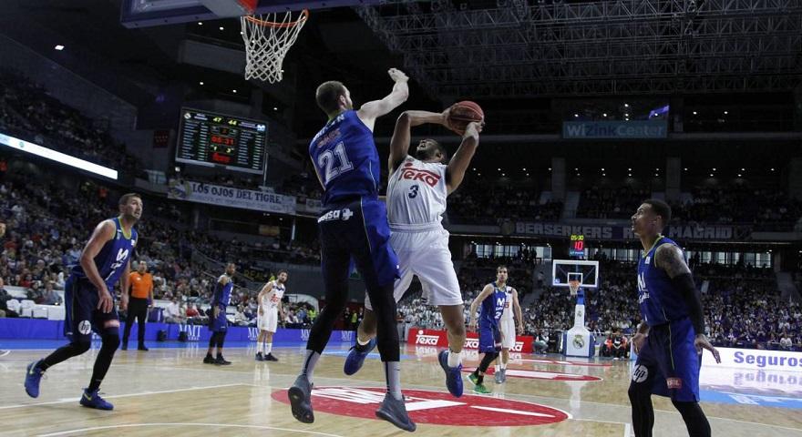 Ξανά Ράντολφ αντί Τόμπκινς για τη Ρεάλ