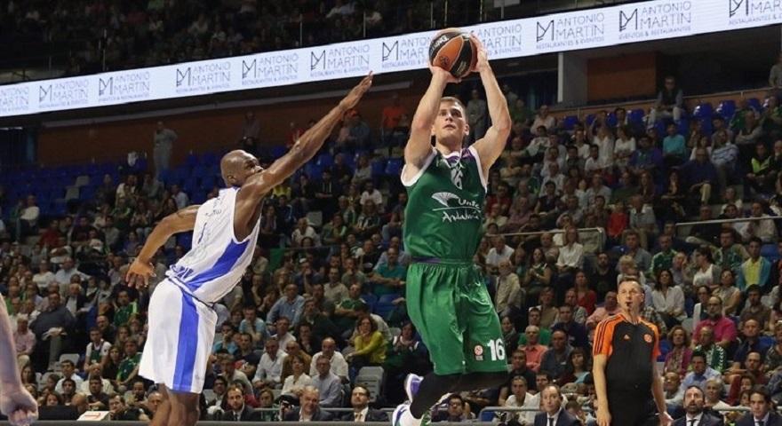 Η Μάλαγα τα… σκάει στον Νέντοβιτς για να τον κρατήσει