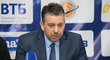 Παπαθεοδώρου: «Κάναμε πολλά λάθη στο πρώτο ημίχρονο»