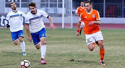 Σφίγγει ο κλοιός στην Καλλονή