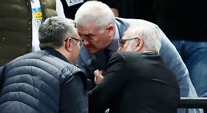 Νέες «ρουκέτες» Μελισσανίδη: «Τρία μέτρα οφσάιντ. Παλιοαλήτης ο επόπτης»