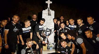 Σταμάτησε στα Τέμπη η αποστολή του ΠΑΟΚ: «Αδέρφια ζείτε» (video)