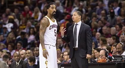 Πρόστιμο σε Τζέι Αρ Σμιθ επειδή «έφαγε»… προσποίηση