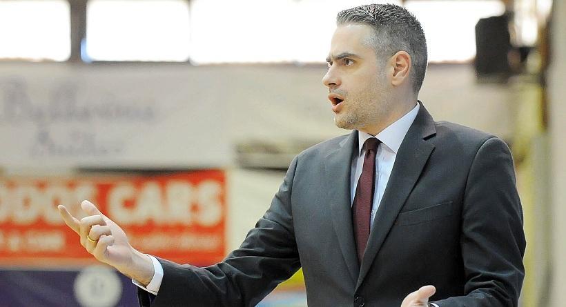 Τους συνεργάτες του Καστρίτη ανακοίνωσε η Κύμη