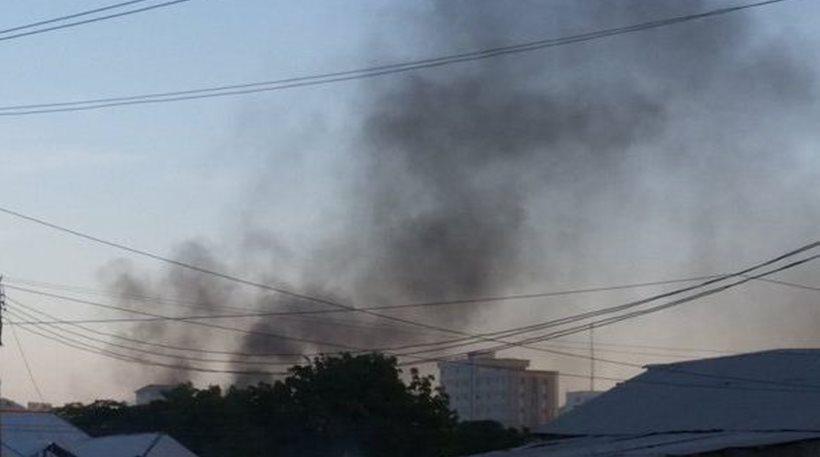 Έκρηξη αυτοκινήτου στη Σομαλία: Τουλάχιστον 5 νεκροί