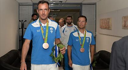 Άνοδος για τα ελληνικά πανιά