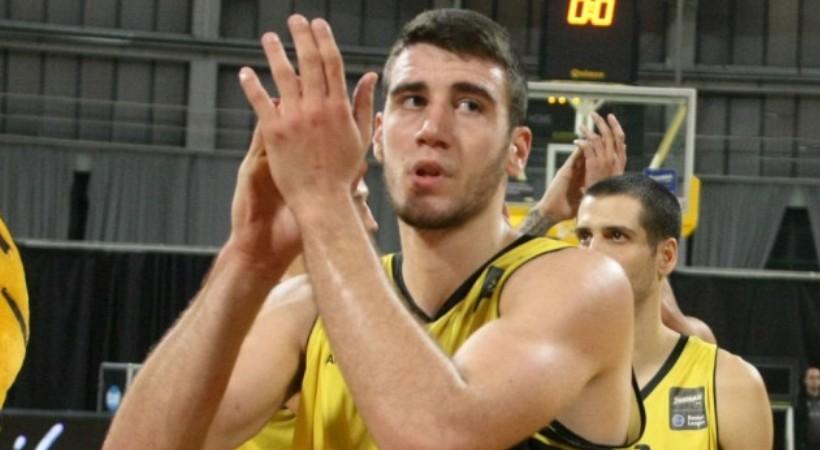 Χρηστίδης αντί Σίμτσακ στο ΣΕΦ